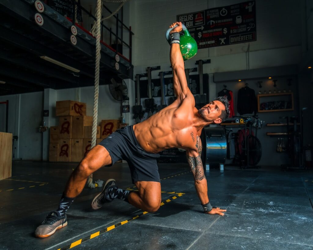 Perbedaan CrossFit dan HYROX: Panduan Memilih Latihan Fisik Tepat