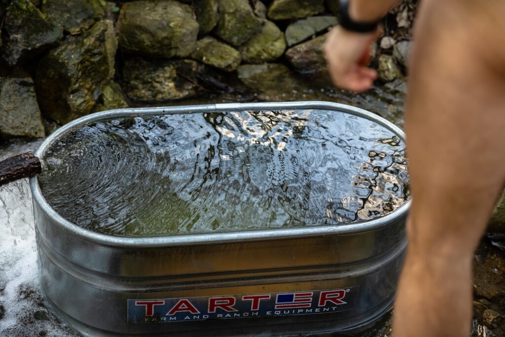 Suhu Ideal Ice Bath: Panduan Protokol Suhu dan Durasi Terapi Dingin